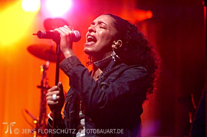 Celina Bostic - Max Herre Tour